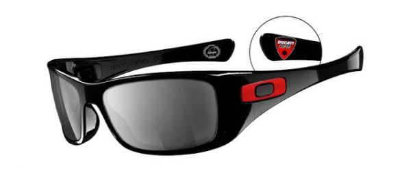 oakley infinite hero